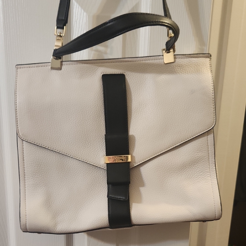 Kate Spade Cream and Black Tote with Gold Clasp